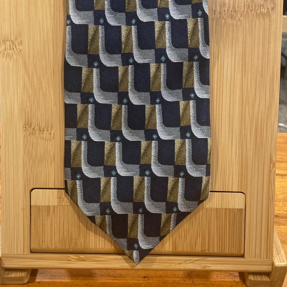 Geometric Patterned Tie in Blue and Gold